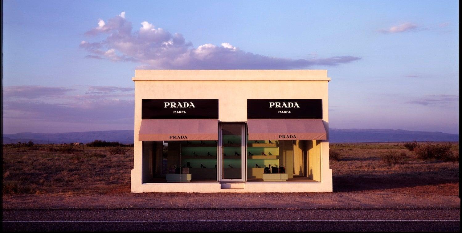 Where are Prada Bags Manufactured? - LINVELLES.COM}