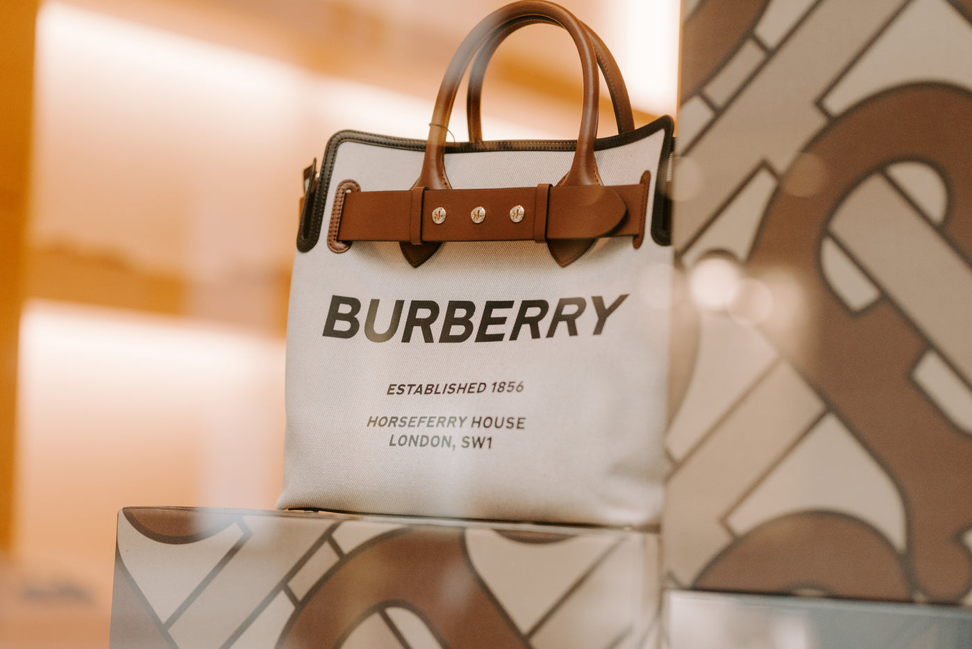 BURBERRY Textured-leather shoulder bag